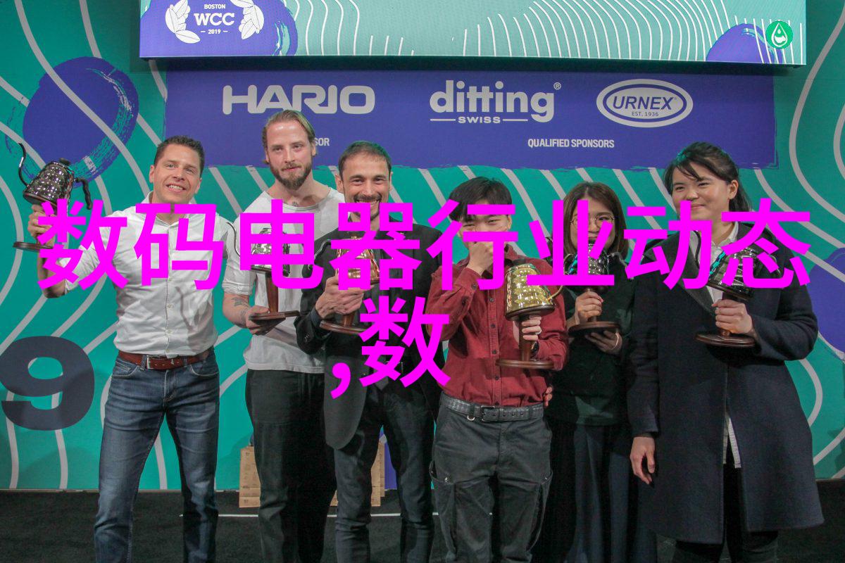 玻璃边缘的孤独录音师被压到落地窗前做视频的故事