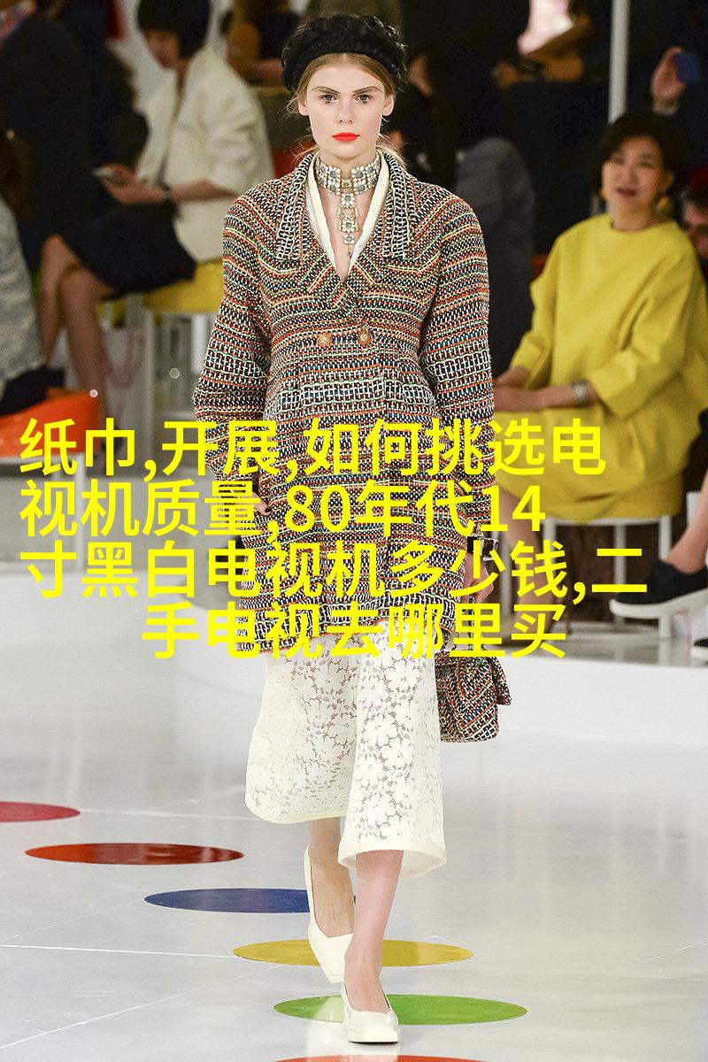 成龙沉思、林青霞卸妆…她记录了真实的香港电影人