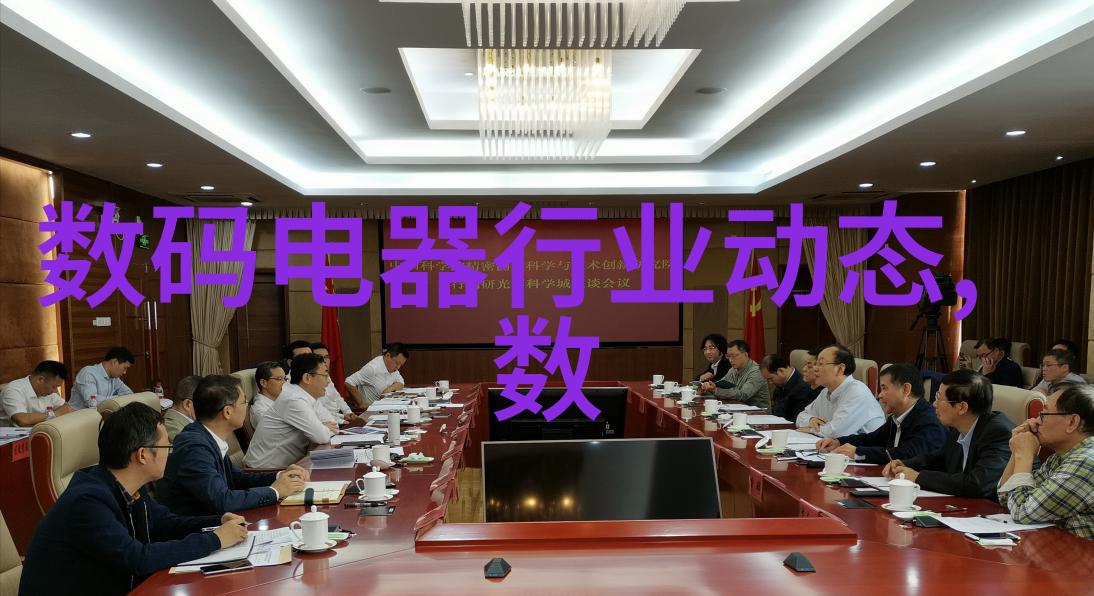 在处理紧急情况时快速且准确地获取信息是不是最重要的事项而不是仅仅拥有一个万能的工具呢