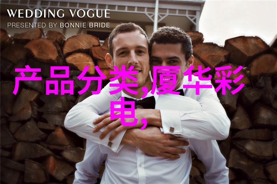 夏日阳光下的女孩笑容温暖的夏日与女孩子的灿烂笑容