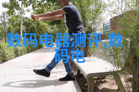蓝牙耳机的穿戴大冒险听歌不用手变身为超级听力侠
